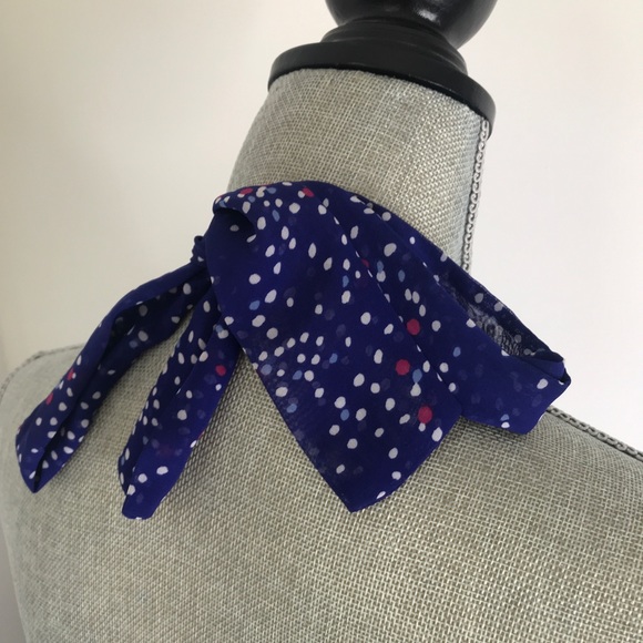 Halter dress - Picture 4 of 6